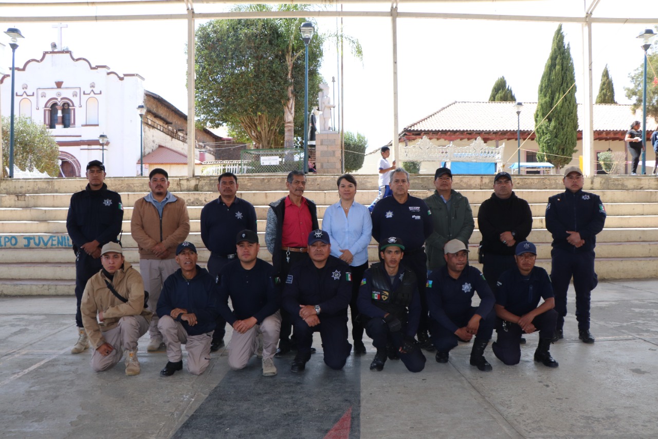 GEM Capacitan a ronda comunitaria de Santa Cruz Tanaco en