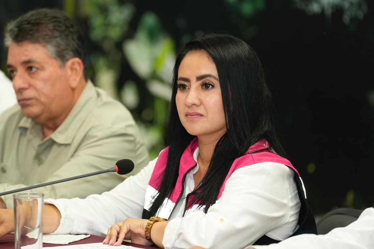 GEM | Expone Gladyz Butanda logros en movilidad a empresarios de Uruapan